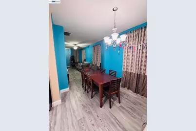 3015 Bayshore Rd #411, Redwood City, CA 94063 - Photo 8