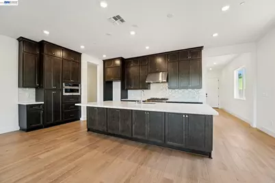 1151 Riverbend Drive, Brentwood, CA 94513 - Photo 10