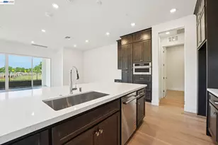 1151 Riverbend Dr, Brentwood, CA 94513 - Photo 12
