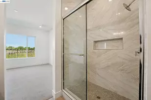 1151 Riverbend Dr, Brentwood, CA 94513 - Photo 18
