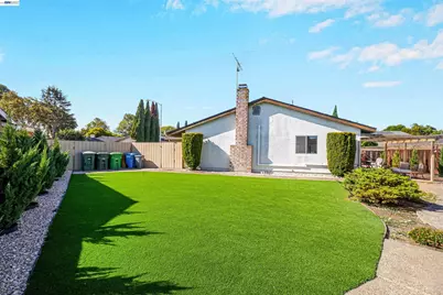 32321 Pollux Ct, Union City, CA 94587 - Photo 30