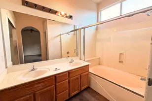 1990 Pisa Cir, Stockton, CA 95206 - Photo 30