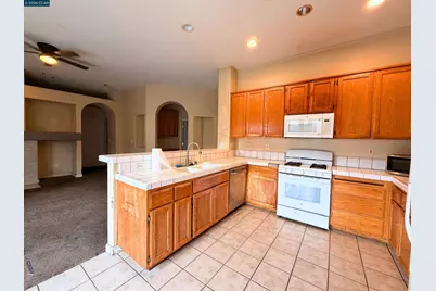 1990 Pisa Cir, Stockton, CA 95206 - Photo 12