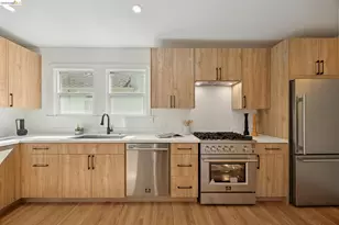 2533 Harrington Ave, Oakland, CA 94601 - Photo 10