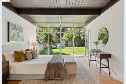 2533 Harrington Ave, Oakland, CA 94601 - Photo 12