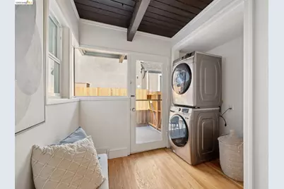2533 Harrington Ave, Oakland, CA 94601 - Photo 30