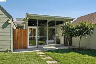 2533 Harrington Ave, Oakland, CA 94601 - Photo 20