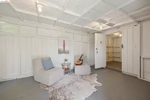 2533 Harrington Ave, Oakland, CA 94601 - Photo 16