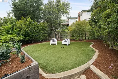 267 Cambridge Ave, Kensington, CA 94708 - Photo 2