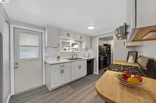 2061 Dalis Dr, Concord, CA 94520 - Photo 4