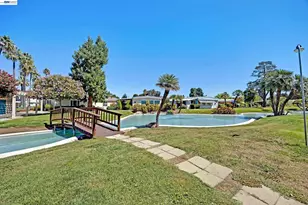 2061 Dalis Dr, Concord, CA 94520 - Photo 28