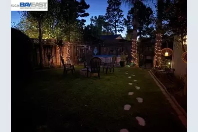 34515 Bentley Ct, Fremont, CA 94555 - Photo 42