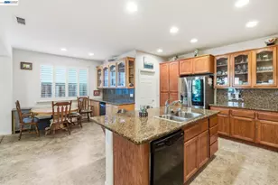 9569 Nicole Ln, Elk Grove, CA 95758 - Photo 20