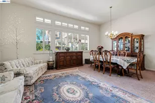 9569 Nicole Ln, Elk Grove, CA 95758 - Photo 10