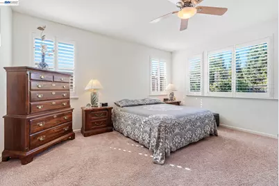 9569 Nicole Ln, Elk Grove, CA 95758 - Photo 26