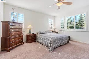 9569 Nicole Ln, Elk Grove, CA 95758 - Photo 26