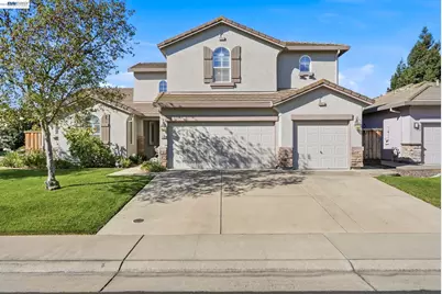 9569 Nicole Ln, Elk Grove, CA 95758 - Photo 4
