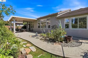 9569 Nicole Ln, Elk Grove, CA 95758 - Photo 54