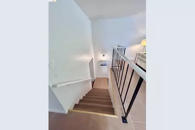 9 Quail Hill Ln, Richmond, CA 94803 - Photo 20