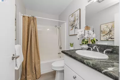 6139 Montgomery Pl, San Jose, CA 95135 - Photo 14