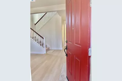 668 Landmark Pt, Lathrop, CA 95330 - Photo 8