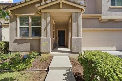 1260 Halsey St, Vallejo, CA 94590 - Photo 2