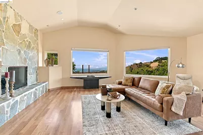 11 Drury Ct, Berkeley, CA 94705 - Photo 10
