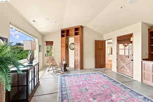 11 Drury Ct, Berkeley, CA 94705 - Photo 32