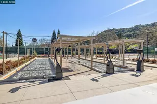 115 Cypress Point Way, Moraga, CA 94556 - Photo 52