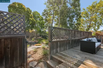 115 Cypress Point Way, Moraga, CA 94556 - Photo 44