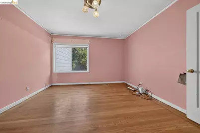 59 Santa Fe Ave, San Francisco, CA 94124 - Photo 4