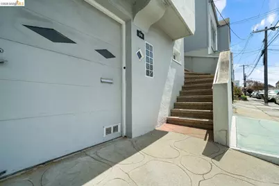 59 Santa Fe Ave, San Francisco, CA 94124 - Photo 2