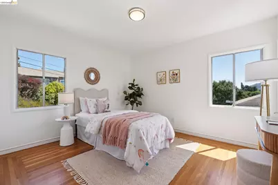 5718 Burlingame Ave, Richmond, CA 94804 - Photo 32