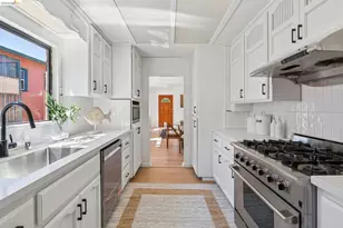 2328 Bartlett St, Oakland, CA 94601 - Photo 14