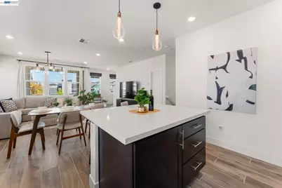 37677 Bay Breeze Street, Newark, CA 94560 - Photo 14