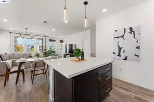 37677 Bay Breeze St, Newark, CA 94560 - Photo 14
