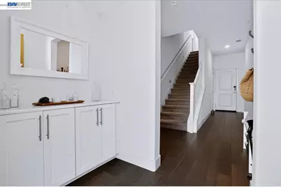 1826 Entrance Rd, Alameda, CA 94501 - Photo 4