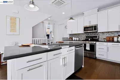 1826 Entrance Rd, Alameda, CA 94501 - Photo 12