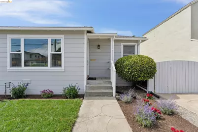 673 39th St, Richmond, CA 94805 - Photo 2
