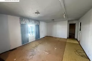 4141 Deep Creek Rd, Fremont, CA 94555 - Photo 6