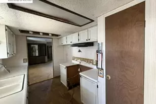 4141 Deep Creek Rd, Fremont, CA 94555 - Photo 4