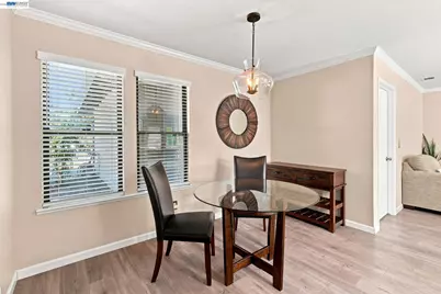 2870 Smoke Tree Cir, Stockton, CA 95209 - Photo 36