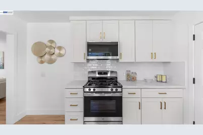 19117 Parsons Ave, Castro Valley, CA 94546 - Photo 16