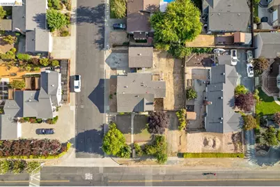 3742 Walnut Ave, Concord, CA 94519 - Photo 10
