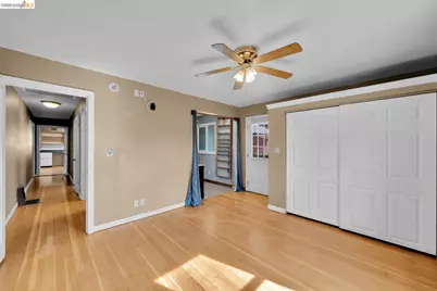 3742 Walnut Ave, Concord, CA 94519 - Photo 26