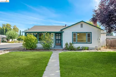 3742 Walnut Ave, Concord, CA 94519 - Photo 1