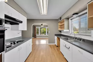 3742 Walnut Ave, Concord, CA 94519 - Photo 14