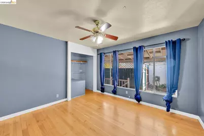 3742 Walnut Ave, Concord, CA 94519 - Photo 22