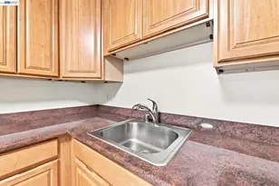 1775 Panda Way, Hayward, CA 94541 - Photo 70