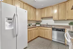 1775 Panda Way, Hayward, CA 94541 - Photo 6